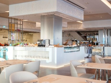 画像：ライブキッチン「COOKA」 (クーカ)店内