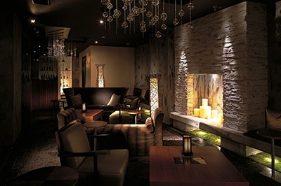 メインバー M Bar