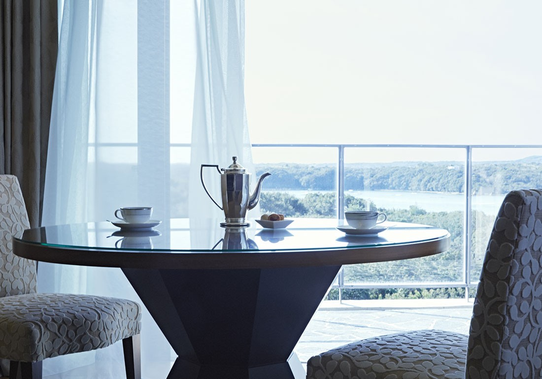Corner Suite<br />〈 the BAY SUITES 〉