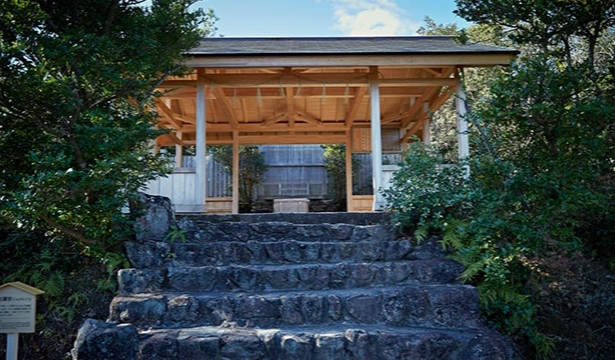 ”KOMPIRAGU”  Shrine