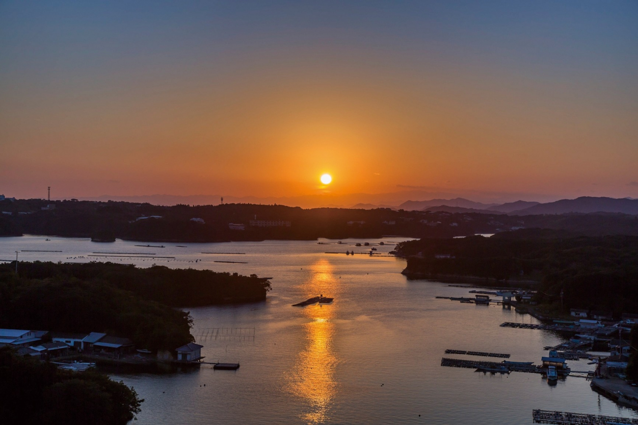 「ラ・メール ザ クラシック」から望む夕景