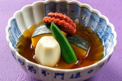 日本料理つのくに：芋たこなんきんの料理イメージ