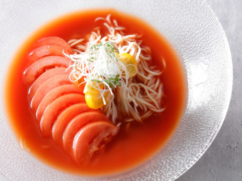 画像：トマト冷麺