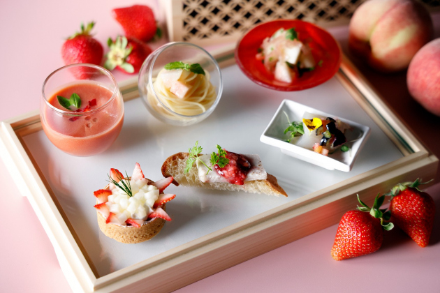 画像：夏いちごとピーチアフタヌーンティー_セイボリー
