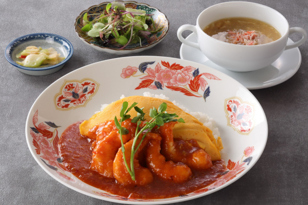 画像：海老チリ丼