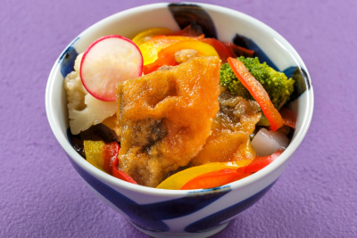 日本料理つのくに：鯵と野菜の南蛮漬けの料理イメージ