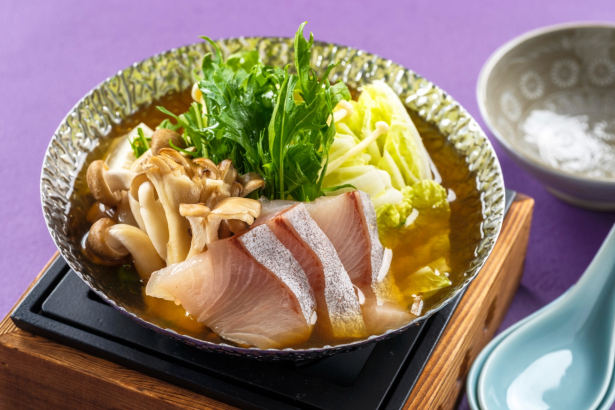 日本料理つのくに：鰤と野菜の柚子小鍋の料理イメージ