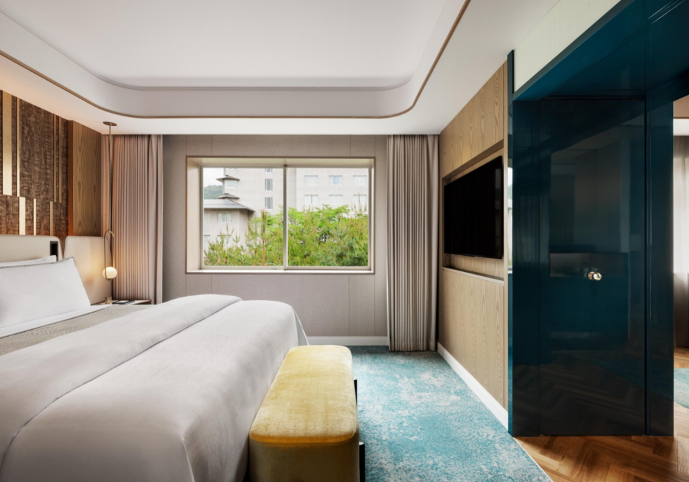 2ベッドルームスイート 1キングベッド＆2シングルベッド