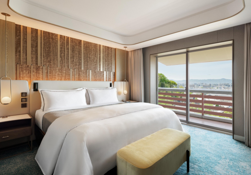 ジュニアスイート平安京ビュー 1キングベッド