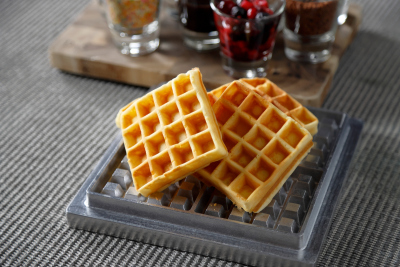 画像：COOKA「Oceans Festa～海の幸ブッフェ～」で提供する「アメリカンワッフル」