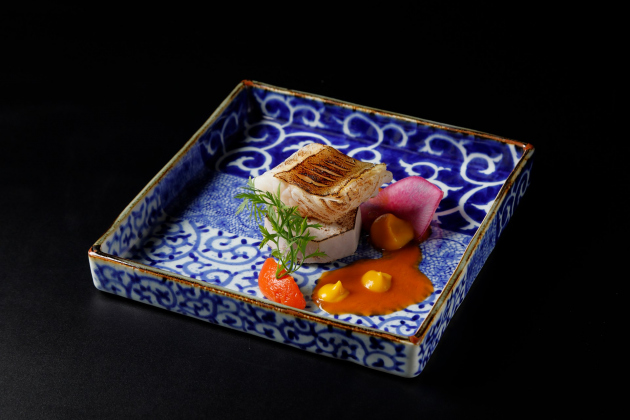 ZK鉄板焼 1月「クエと海老芋 たらば蟹のアメリケーヌ」