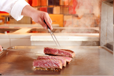 牛肉の鉄板焼き