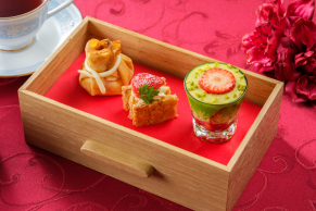 ストロベリーアフタヌーンティー