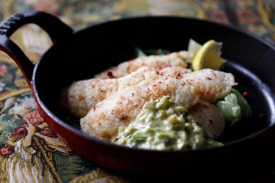 ビストログルメブッフェ：白身魚のムニエル 自家製タルタルソース