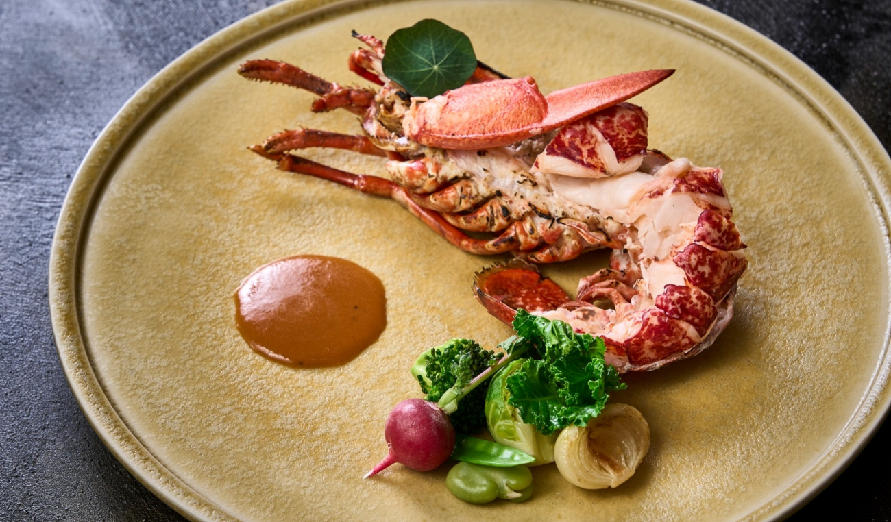 オマールブルーの殻ごとロティの ア・ラ・クレーム