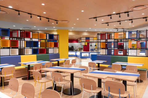 レストラン「イーポック」