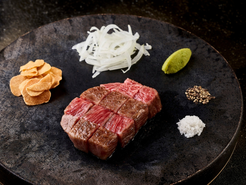 神戸牛サーロインの鉄板焼ディナー付きプラン