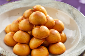 ビアガーデン：ベビーカステラ風の料理イメージ