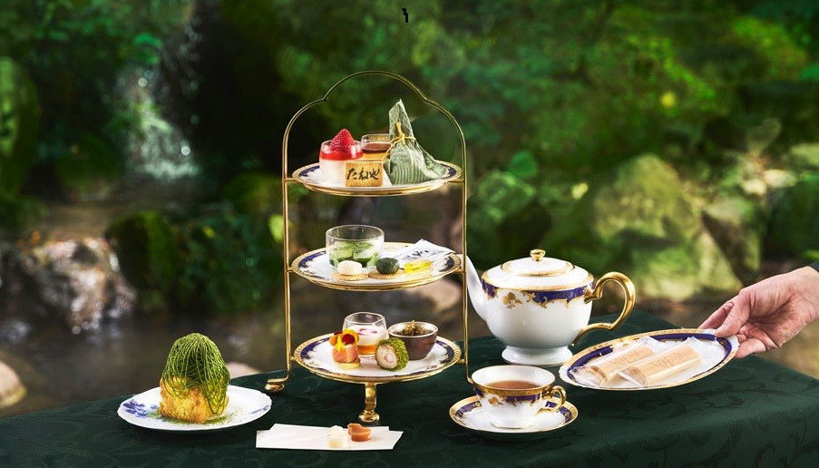 TEA LOUNGE MAYFAIR