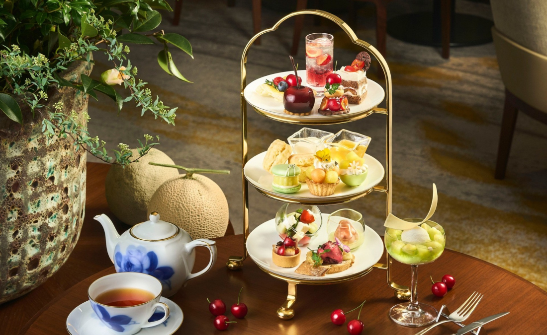 TEA LOUNGE MAYFAIR