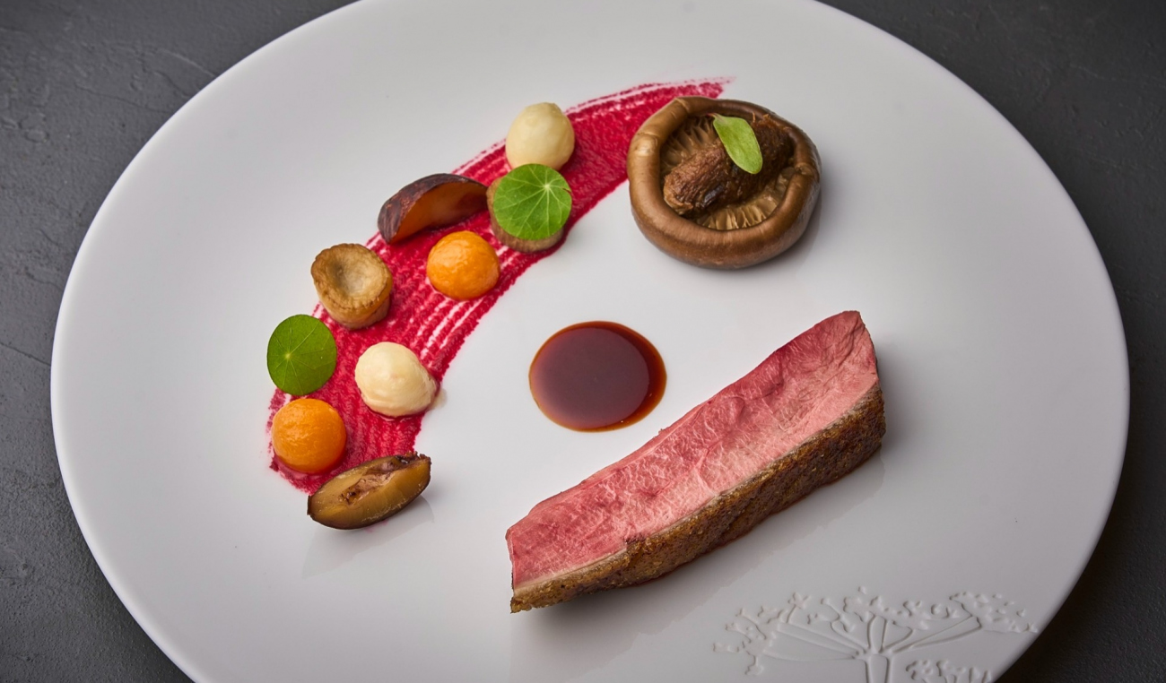 Roasted Nanatani duck with quatre poivre sauce