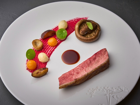 Roasted Nanatani duck with quatre poivre sauce