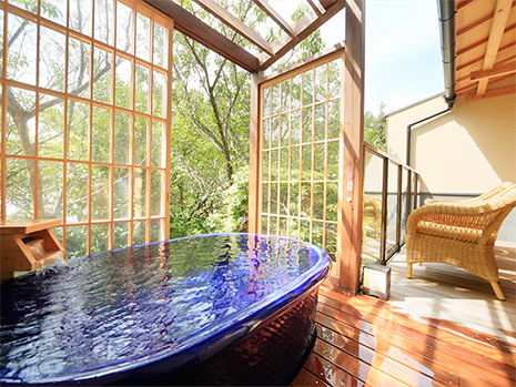 Rooms with open-air bath